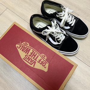 VANS 올드스쿨 22.5 (1회 실내착용)