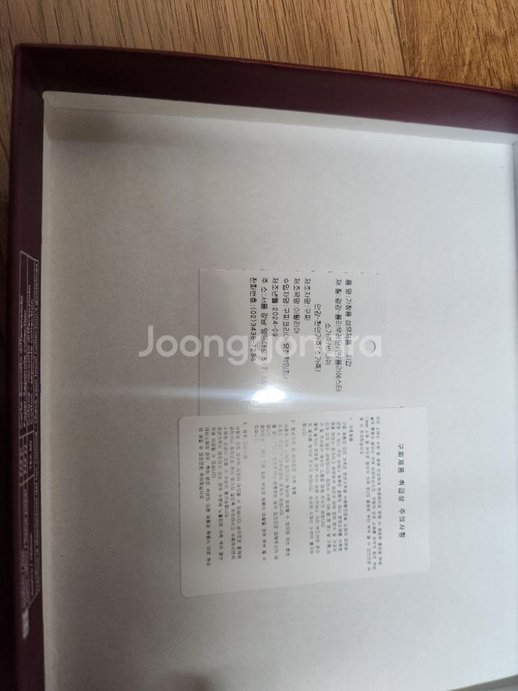 (새상품)구찌 그레이로 내부를 완성한 바이폴드 지갑--2