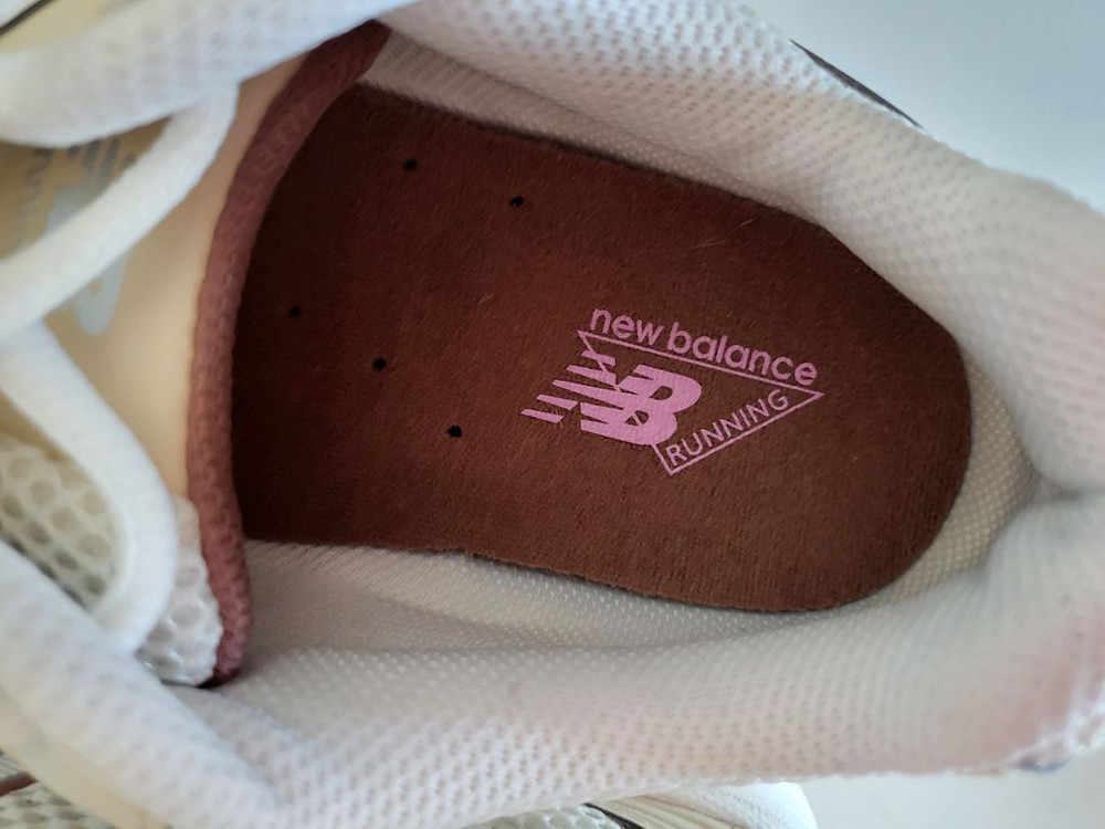 일본한정 뉴발란스 emmi MR530EMS--8