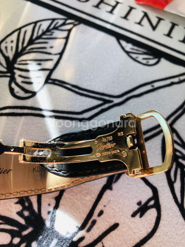 까르띠에 로동트 18k 금통시계 한정판--7