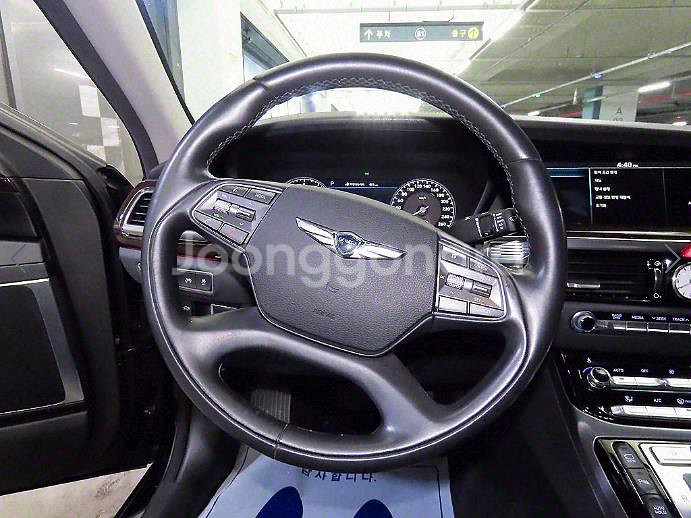 @17년식 EQ900 3.8 GDi AWD 프리미엄--7