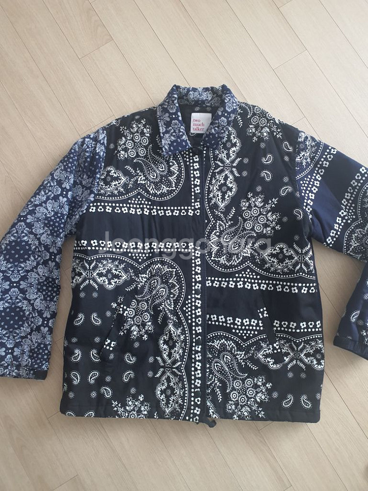 투머치토커 페이즐리--1