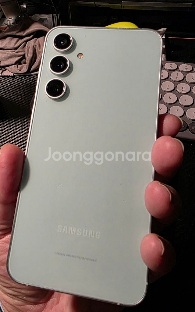 갤럭시 S23 FE 민트색 자급제 신품급팝니다.--4