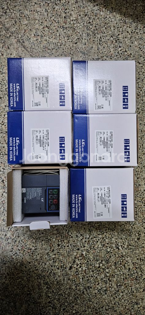 LS인버터 LSV0022G100C-2EONN--1