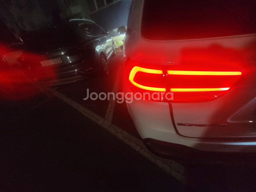 16시 올뉴쏘렌토 테일램프 후미등 팝니다--7