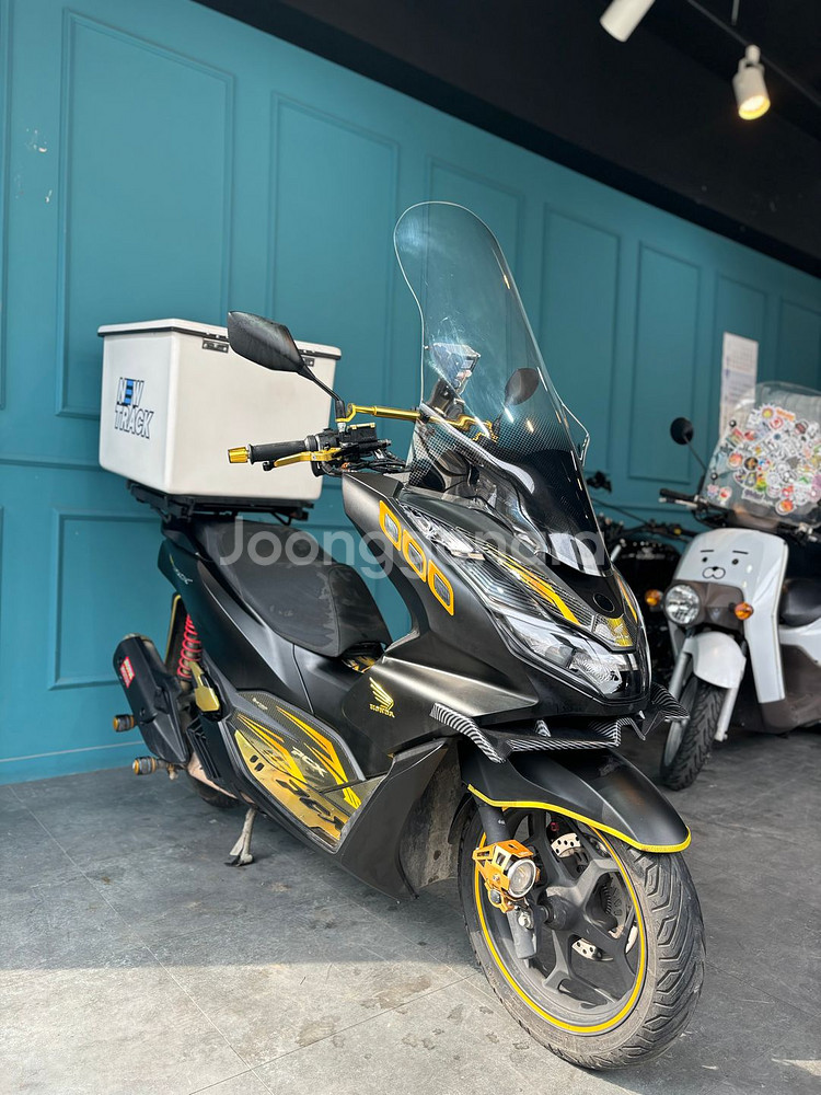 21년식 혼다 pcx125 풀튜닝 판매합니다.--2