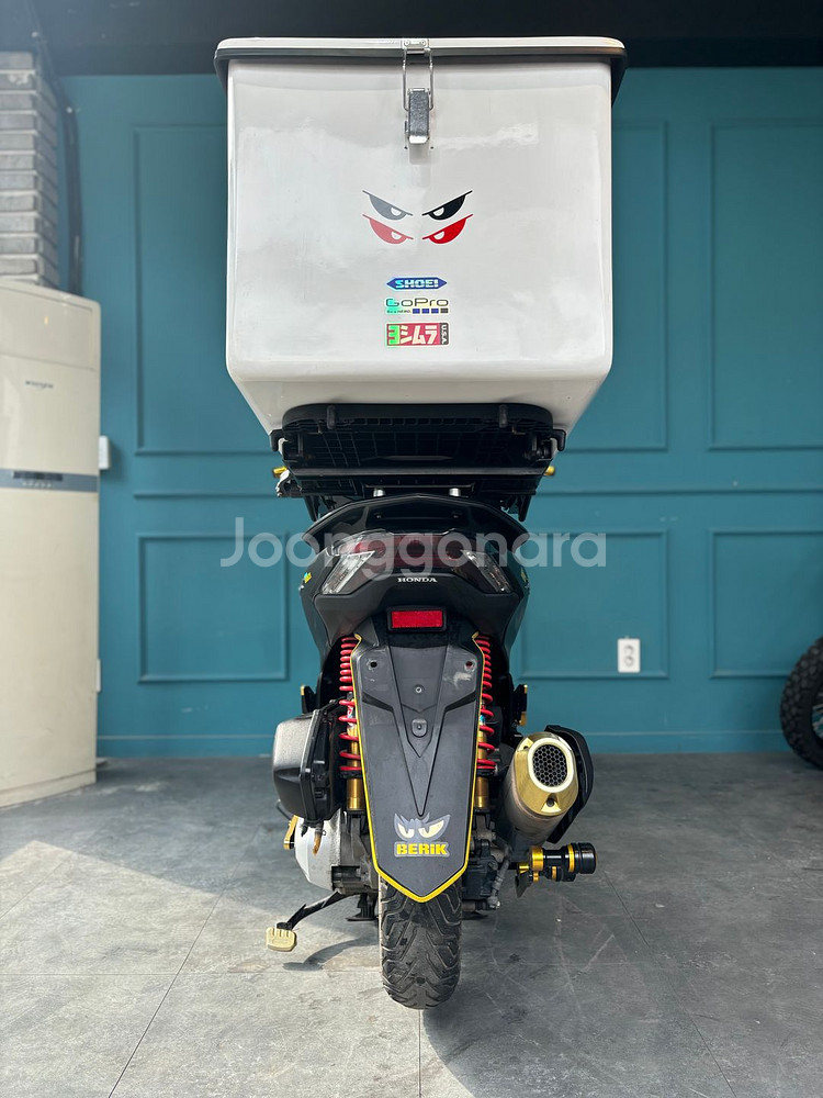 21년식 혼다 pcx125 풀튜닝 판매합니다.--5