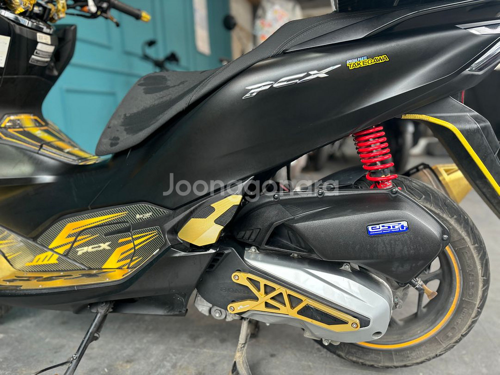 21년식 혼다 pcx125 풀튜닝 판매합니다.--6