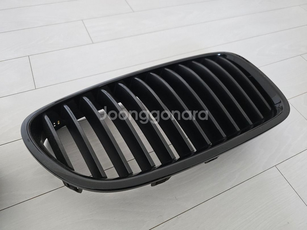 BMW F10 M550D 정품그릴--2