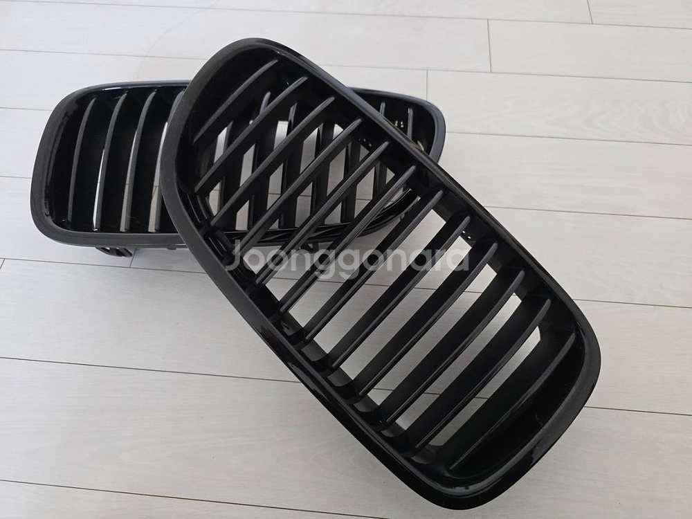 BMW F10 M550D 정품그릴--3