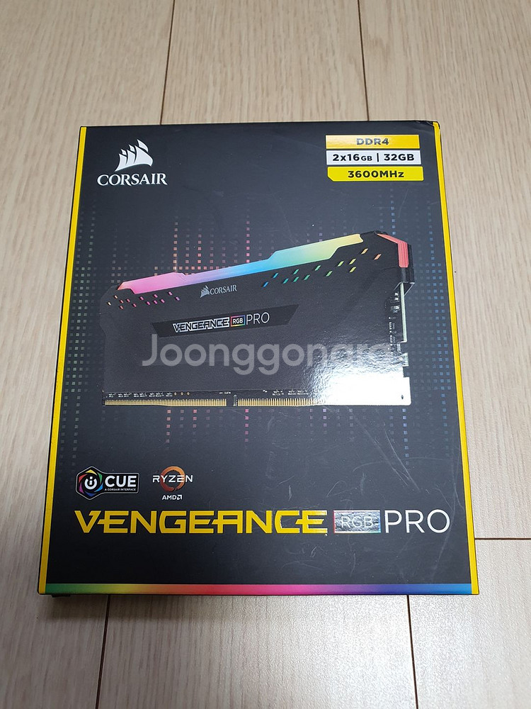 DDR4 3600 코세어 벤전스 RGB 프로 32GB--0