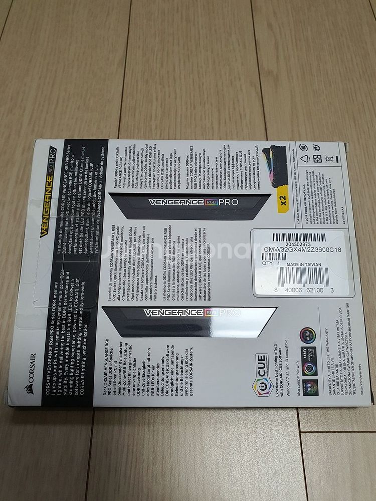 DDR4 3600 코세어 벤전스 RGB 프로 32GB--1