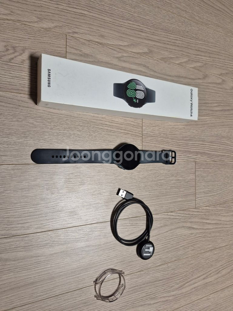 갤럭시 워치 4 44mm 판매합니다--4