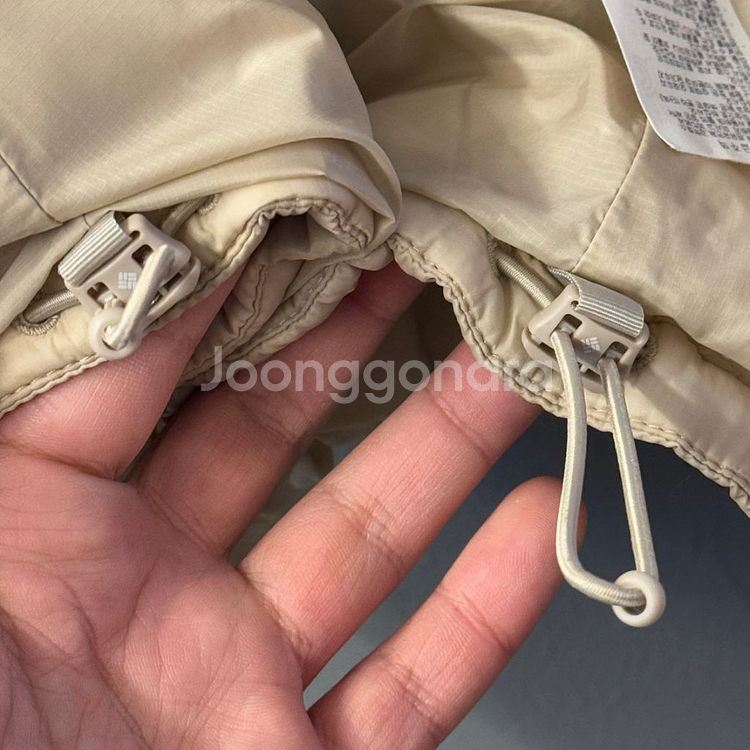 컬럼비아 경량패딩 베이지 옴니히트 (M)--7