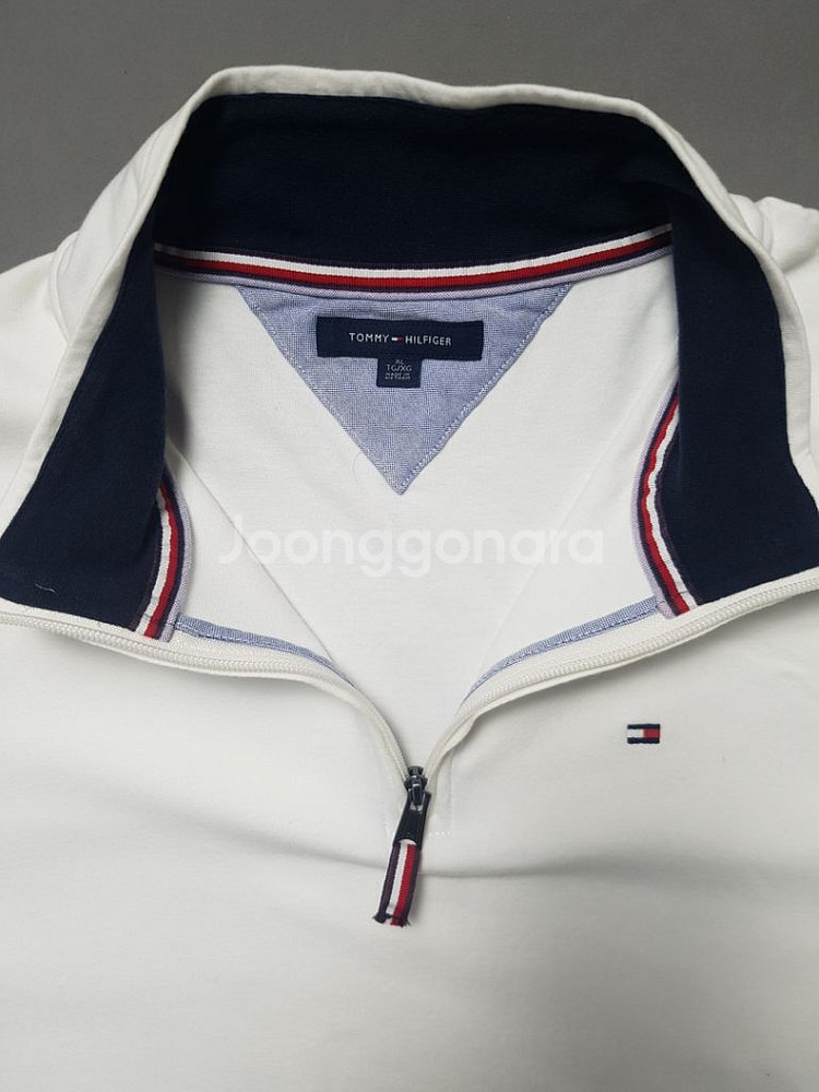[XL] 타미힐피거 화이트 하프집업 기능성 티셔츠--2