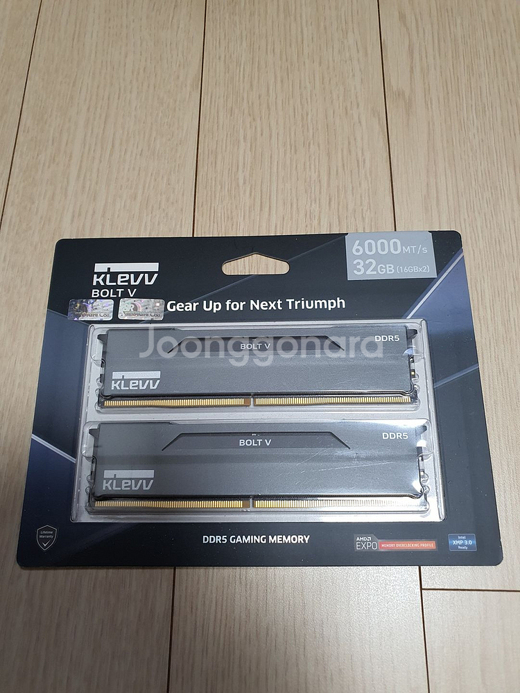 ESSENCORE KLEVV DDR5 6000 CL30--0