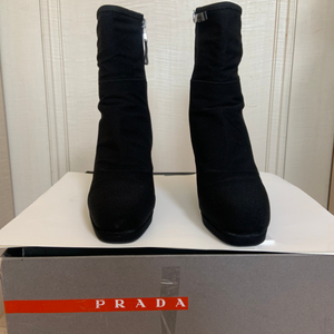 Prada woman boots 프라다 여성 부츠