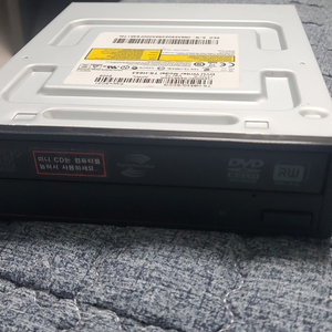 sata CD-ROM 팝니다.