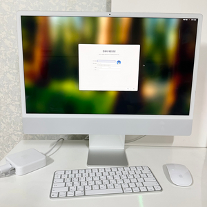 아이맥 24인치 실버 풀박/ 8C CPU/8C GPU/