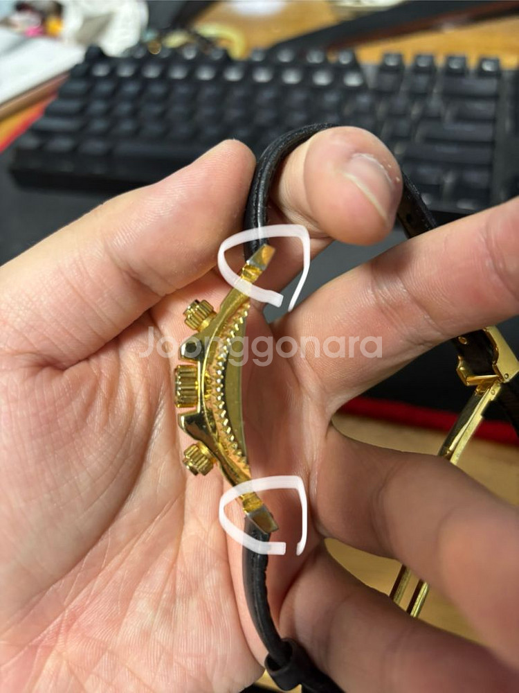 드바스크 금장 가죽 팔찌--1