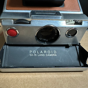 폴라로이드 sx70