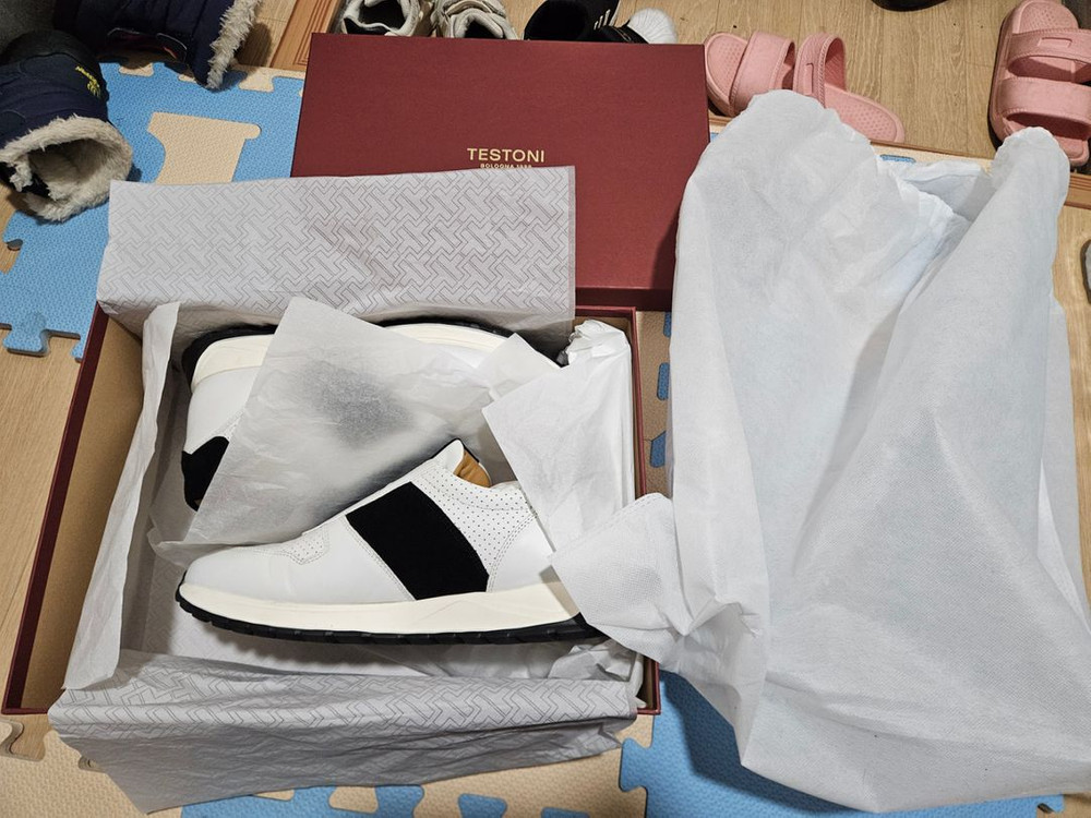 테스토니 스니커즈 275--3