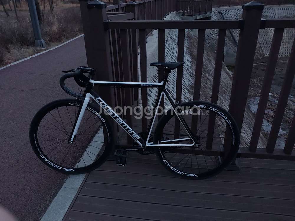 콘스탄틴 디스페랄 대차--1