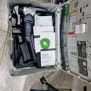 페스툴충전 멀티컷터 미사용품 팝니다