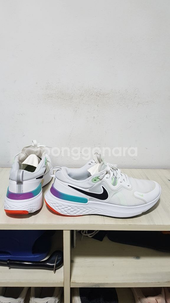 택포 255~260 NIKE AIR 리액트 경량 쿠션화--2