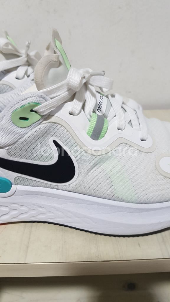 택포 255~260 NIKE AIR 리액트 경량 쿠션화--5