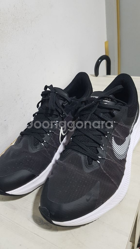 택포 270~275 NIKE 줌에어 경량 왕쿠션 운동화--3