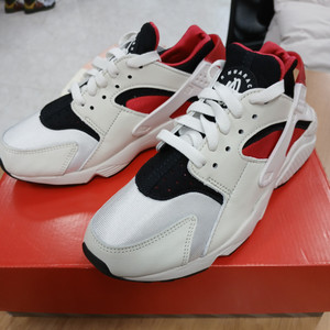 새상품 240 (W) Nike Air Huarache