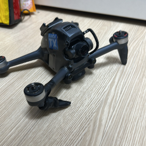 망가진 dji fpv