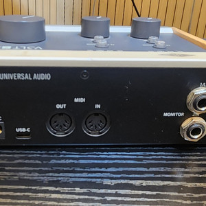 universal audio volt 276 판매