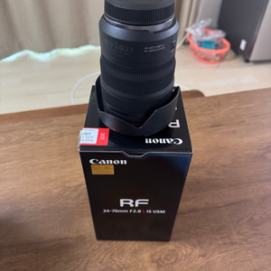 캐논 rf 2.8L 24-70mm 알계륵 렌즈 팝니다