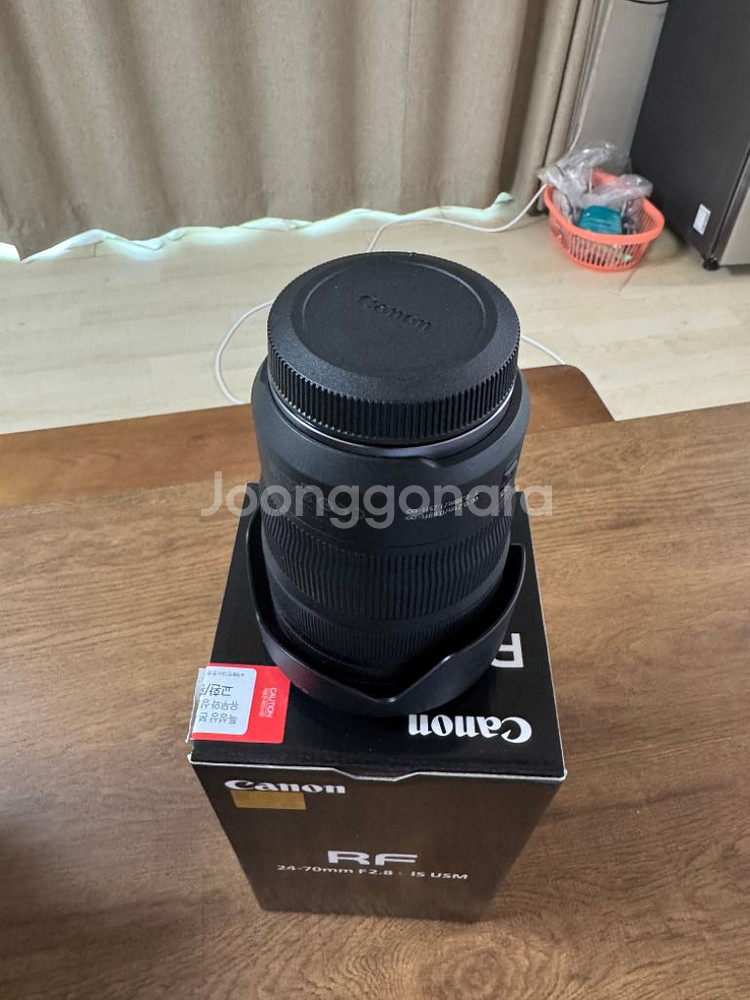캐논 rf 2.8L 24-70mm 알계륵 렌즈 팝니다--1