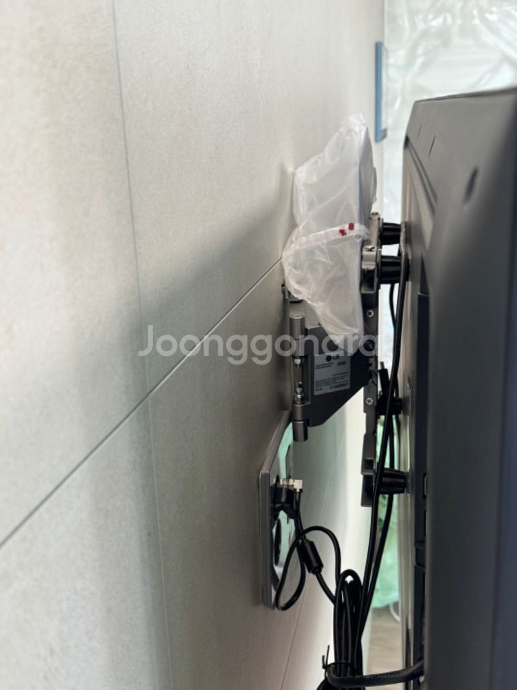 50인치 LG TV 50ur931cona+벽걸이브라켓--2