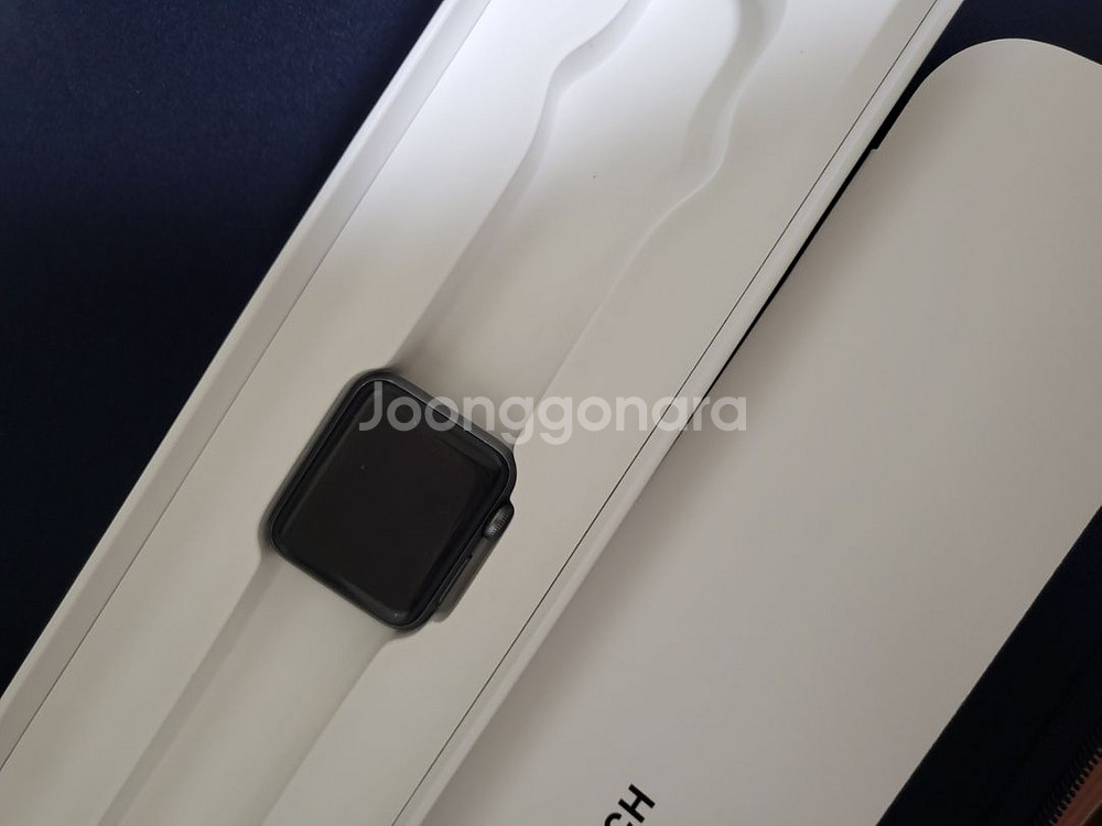 애플워치 SERIES 3 Space Gray--2
