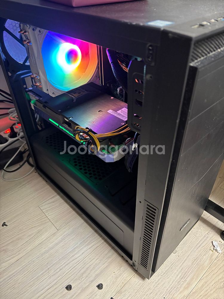라이젠 2600 / GTX1080 게이밍 본체 팝니다--2