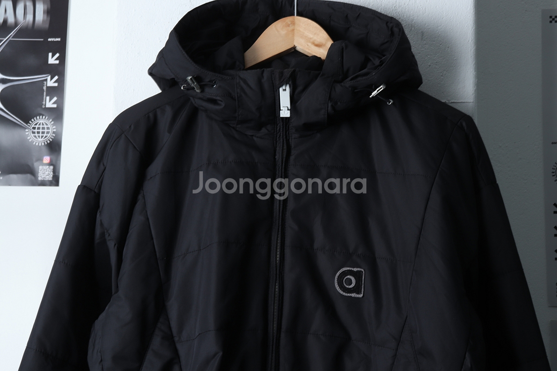 (XL) 아디다스 패딩 점퍼자켓 블랙 올드스쿨 한정판--2