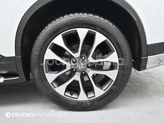 @18년식 QM6 2.0 dCi 2WD RE 시그니처--4