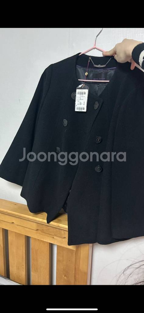 올리비아로렌 블랙 케이프 숏 코트 원가 59만 라떼갸루--7