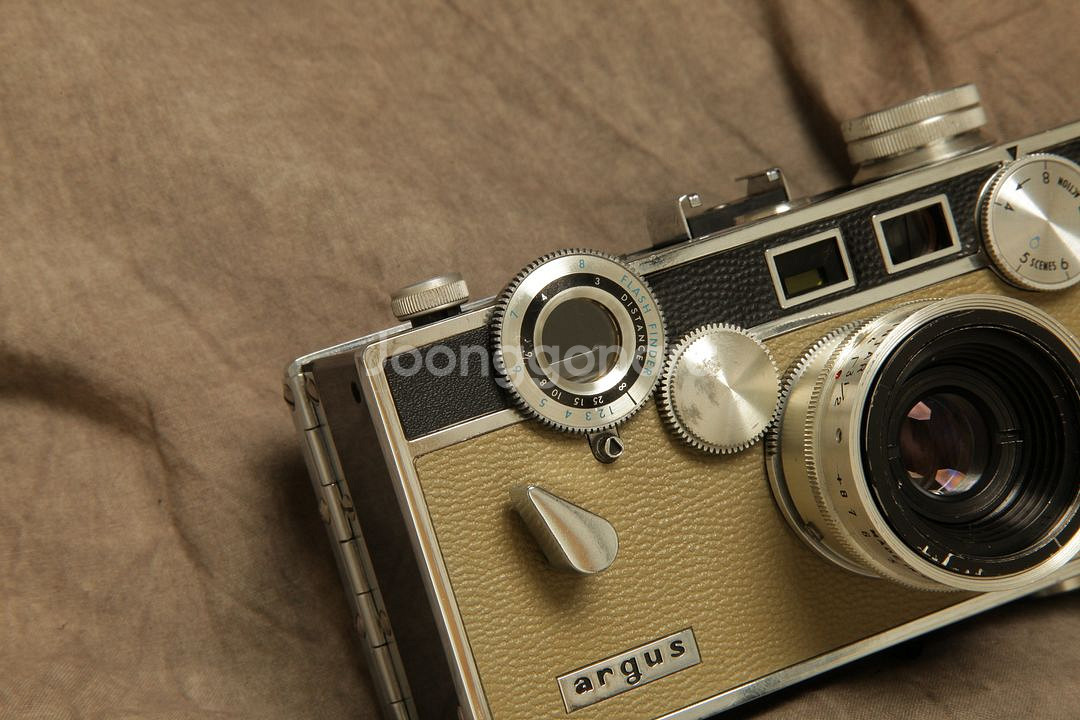 Argus C3 빈티지 필름카메라 (해리포터카메라)--1