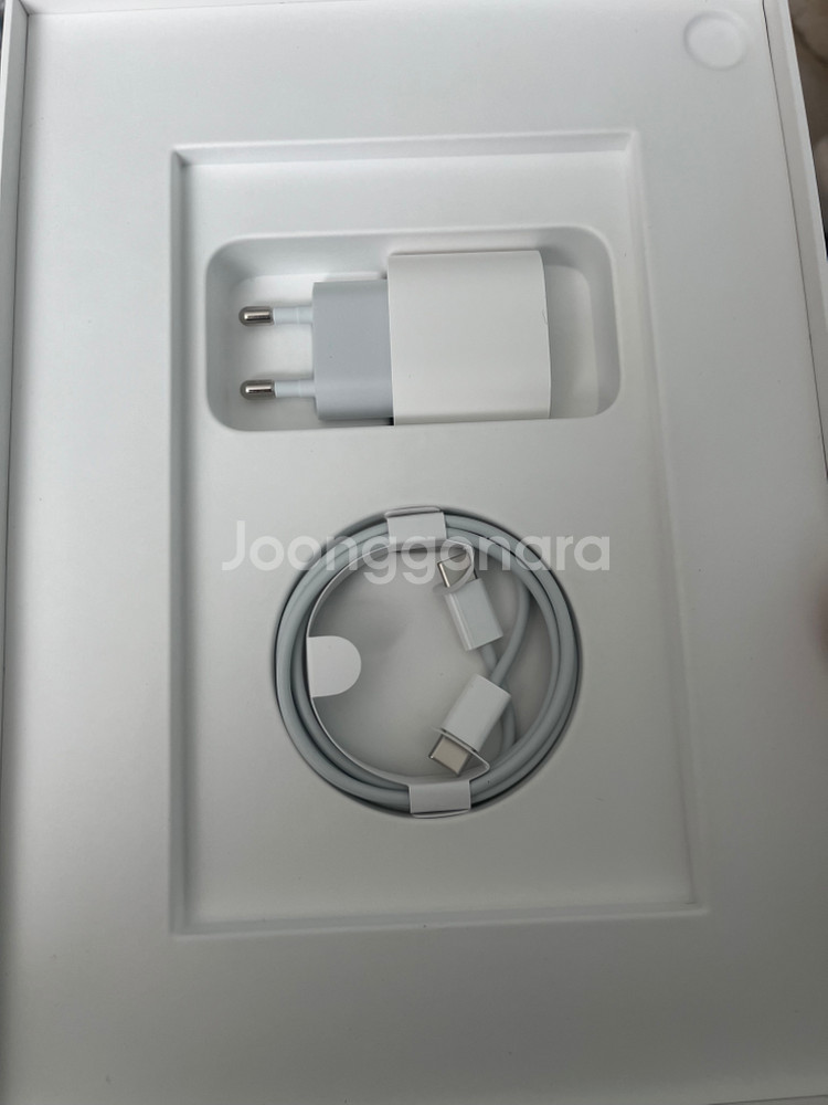 아이패드11 Air 6세대 256GB--4