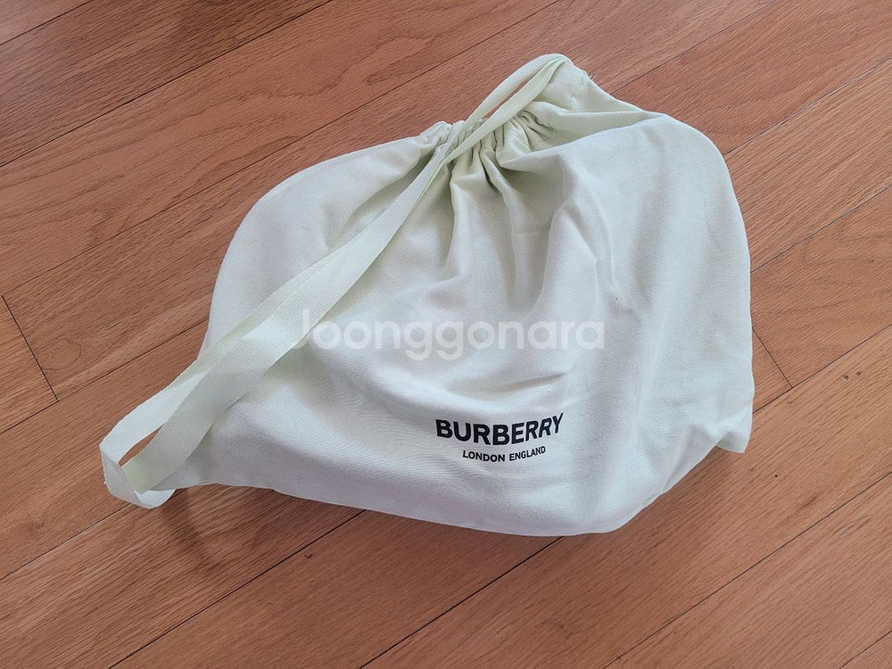 버버리 그레이스 가방--3