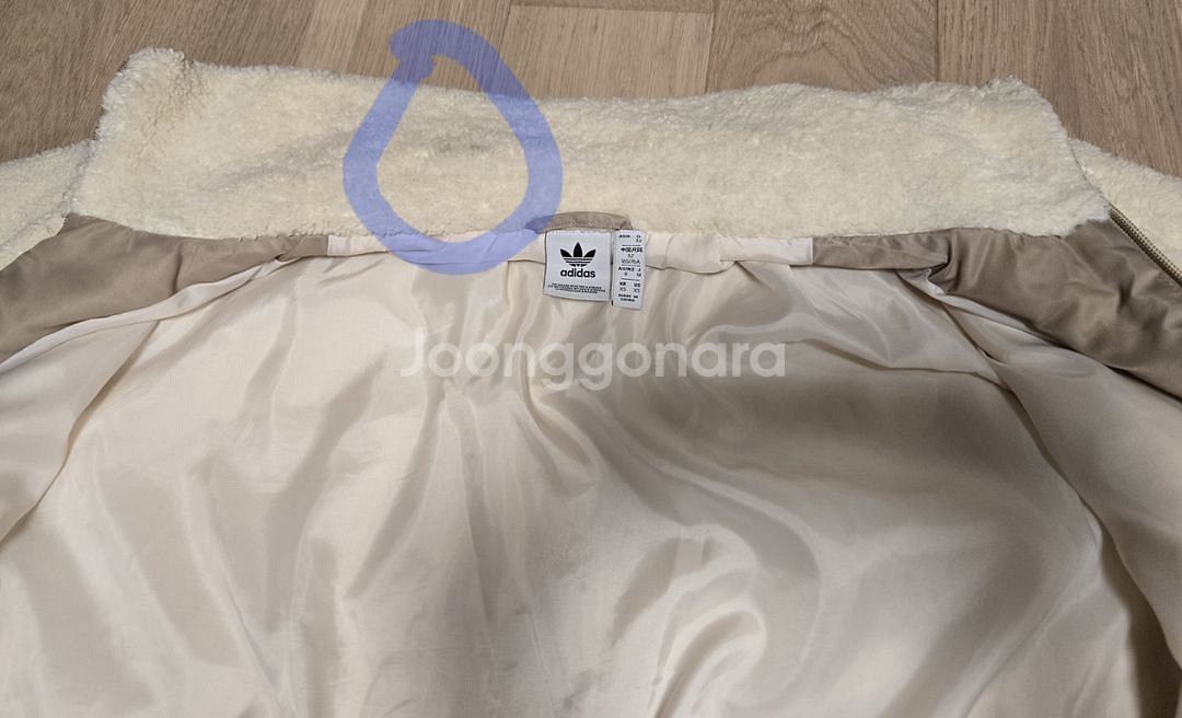 (품절) 아디다스 쉐르파 바이커 뽀글이 베이지--4