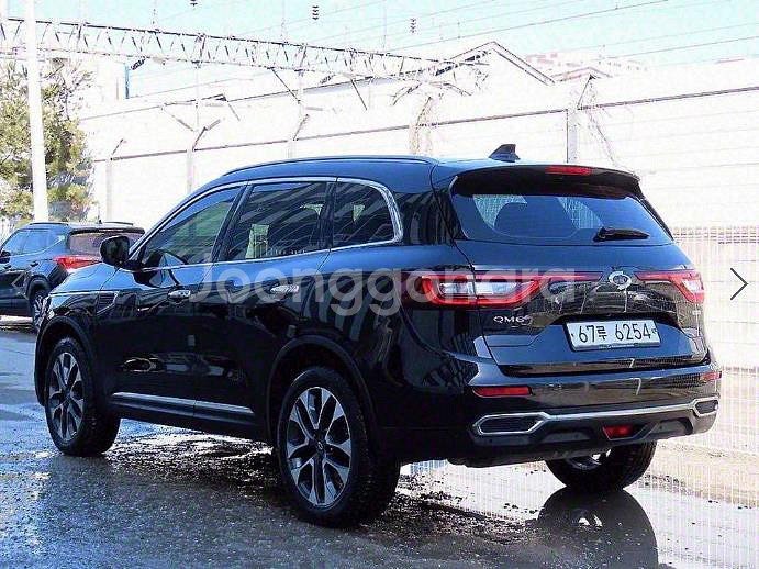 @18년식 QM6 2.0 GDe 2WD RE 시그니처--2