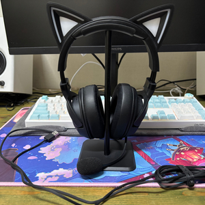 레이저 크라켄 키티 RAZER KRAKEN KITTY