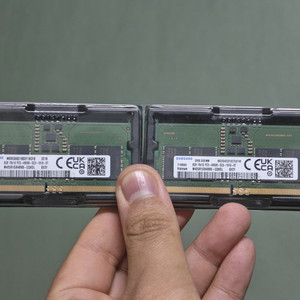 삼성 DDR5 4800 8GB 노트북용 램 2개 택포가