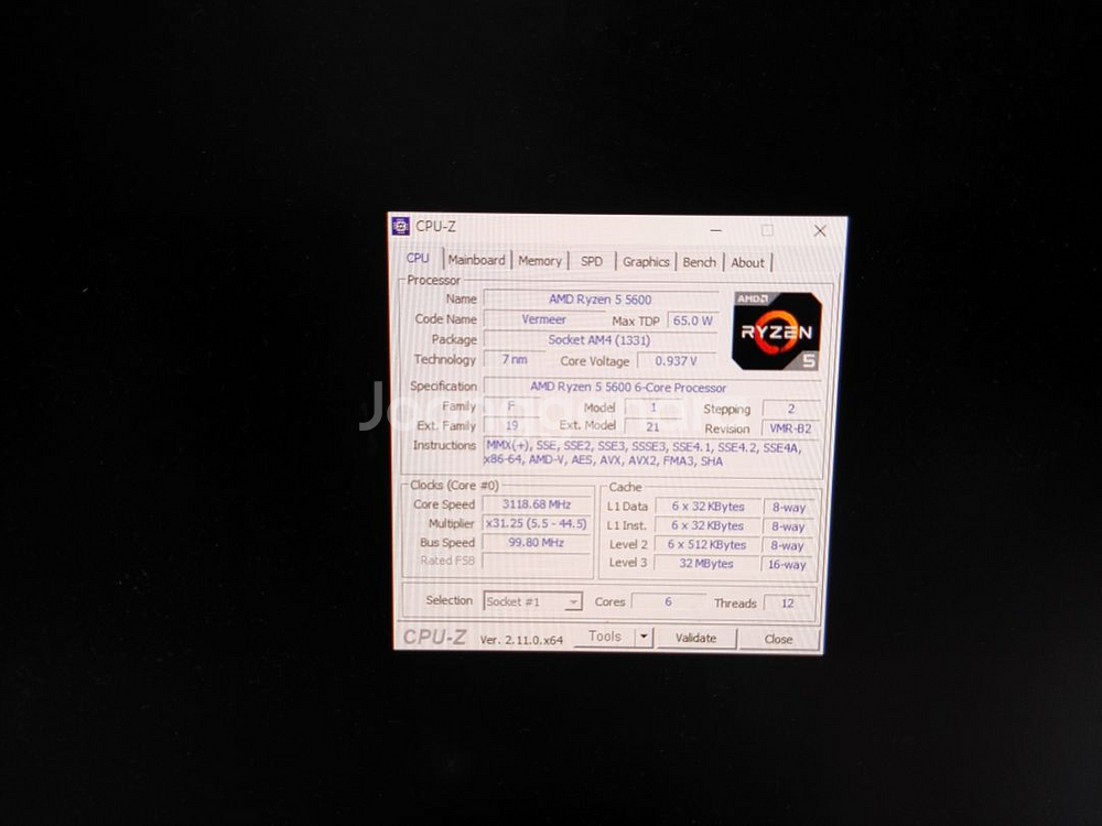 게이밍 컴퓨터 라이젠 5600 GTX1660TI--1